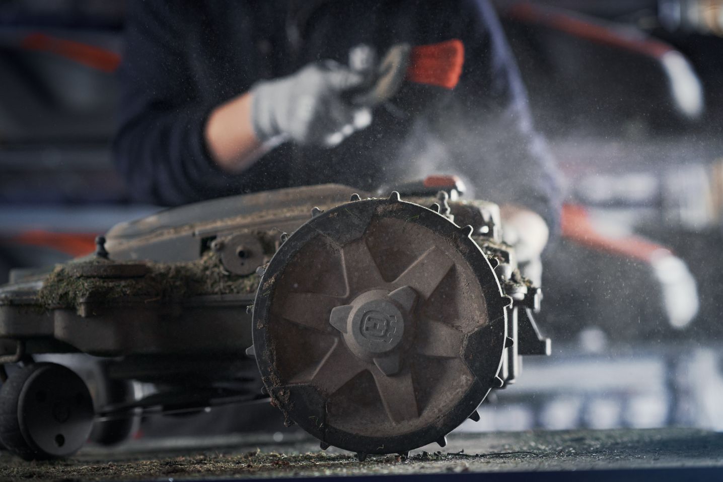 Przechowywanie i serwis robotów koszących